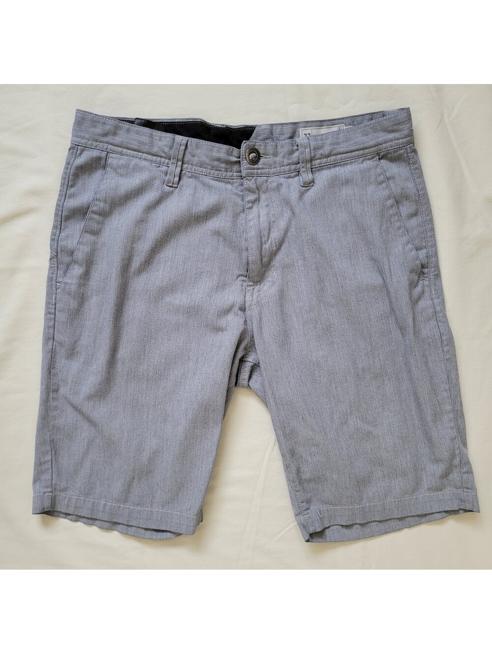 Volcom Men's Size 32" Gray Chino Shorts 11" Inseam Flat Front Skate Casual